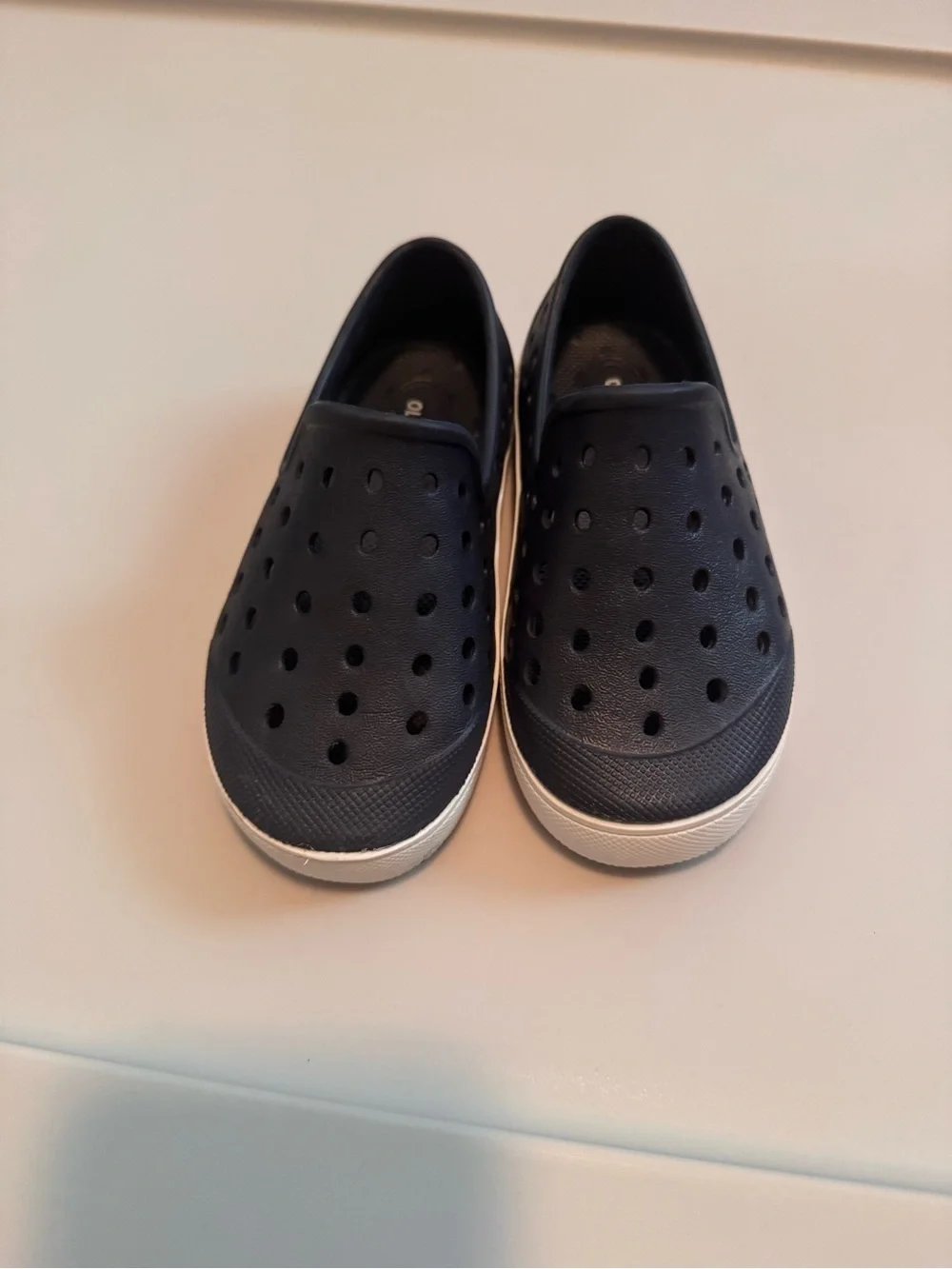 NWOT-Old Navy Kids Navy Slip-On Water Shoes-toddler sz 7
